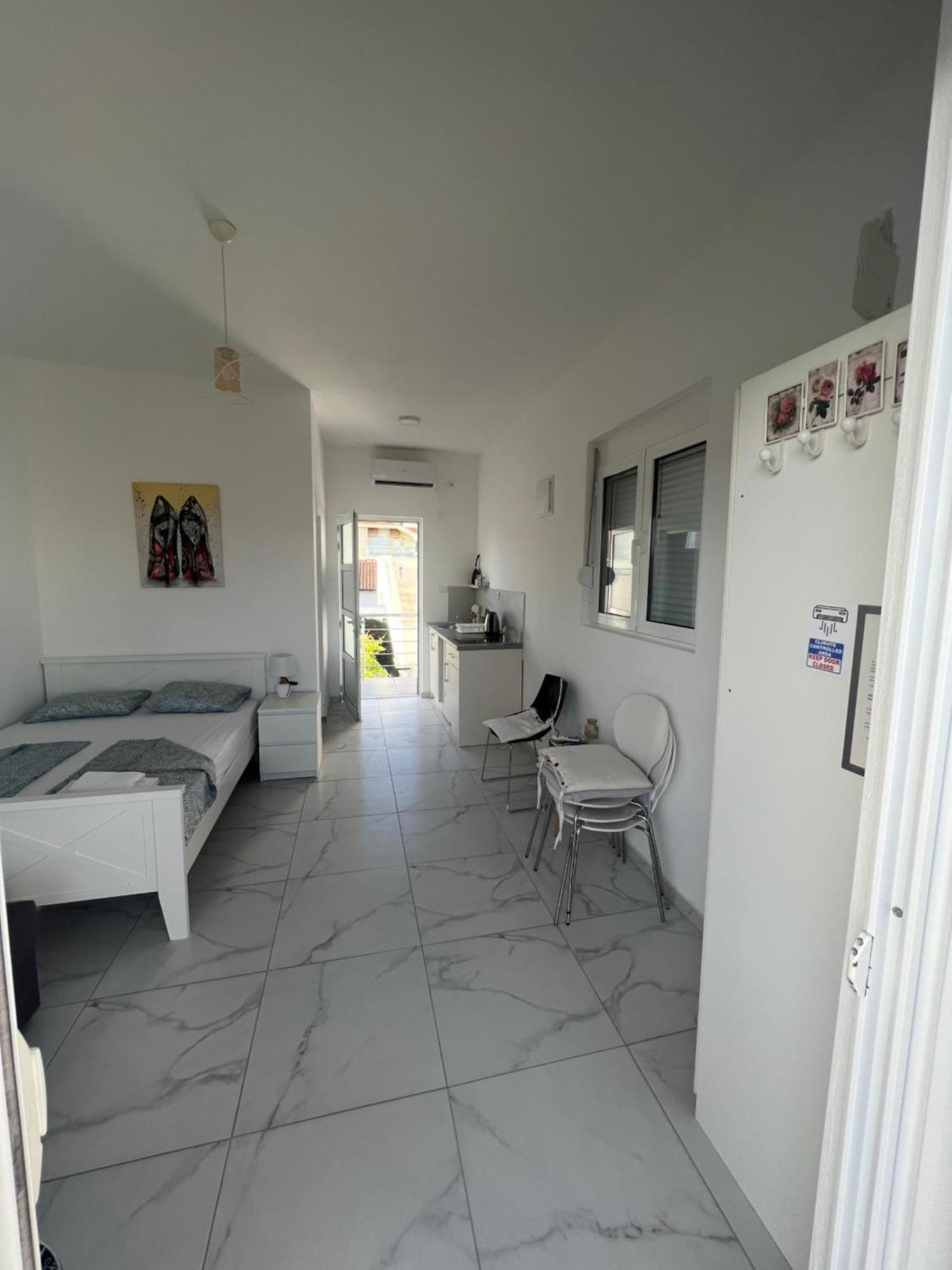 Apartments Mia Patria Ulcinj Bagian luar foto